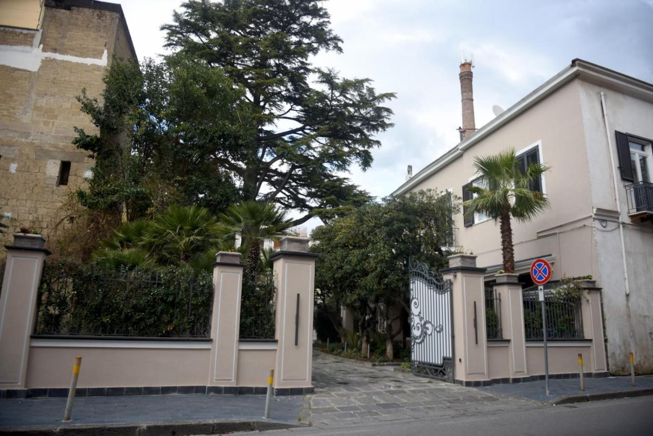 ノーラ Il Giardino Delle Ninfee Bed & Breakfast エクステリア 写真