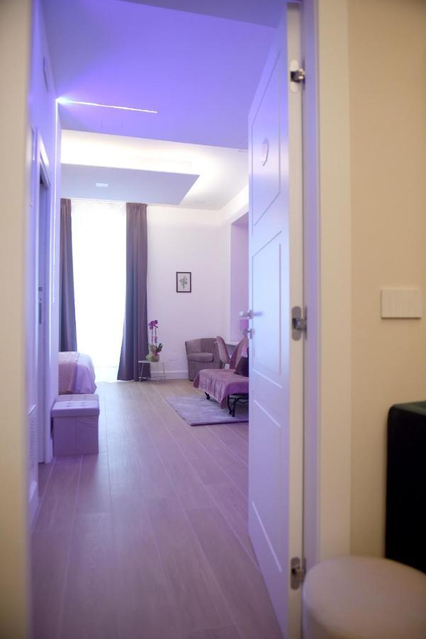 ノーラ Il Giardino Delle Ninfee Bed & Breakfast エクステリア 写真